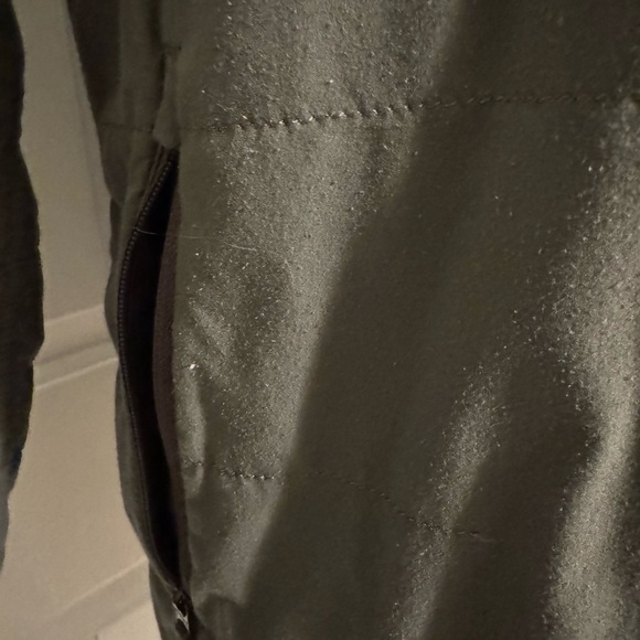 The North Face Black Quilted Jacket - Picture 6 of 13